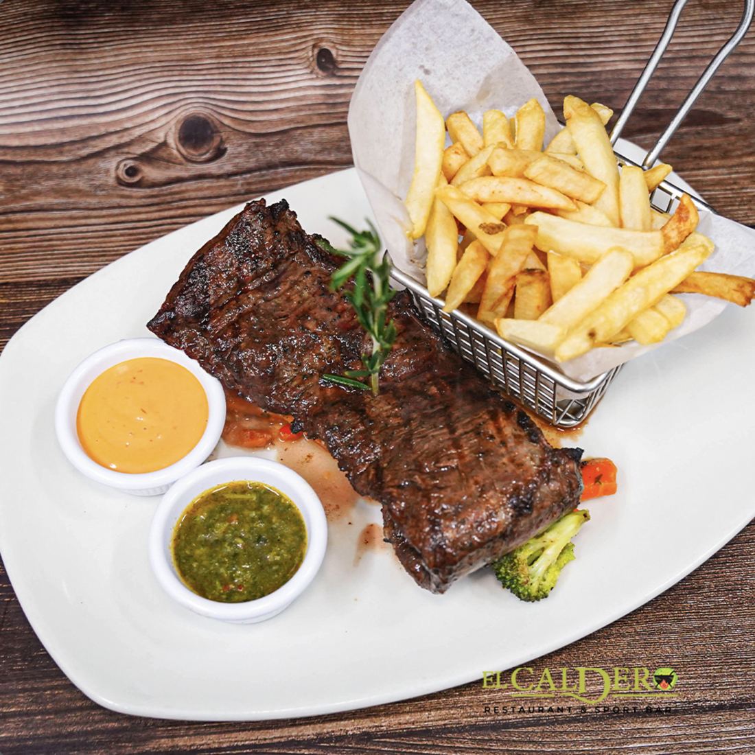 Churrasco with french fries, chimichurri and house sauce
